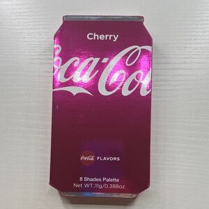 Coca Cola Cherry eyeshadow Palette. 8 colors